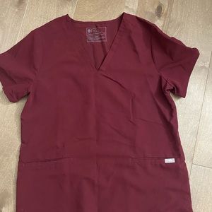 FIGS womens casma three pocket scrub top. Size medium.